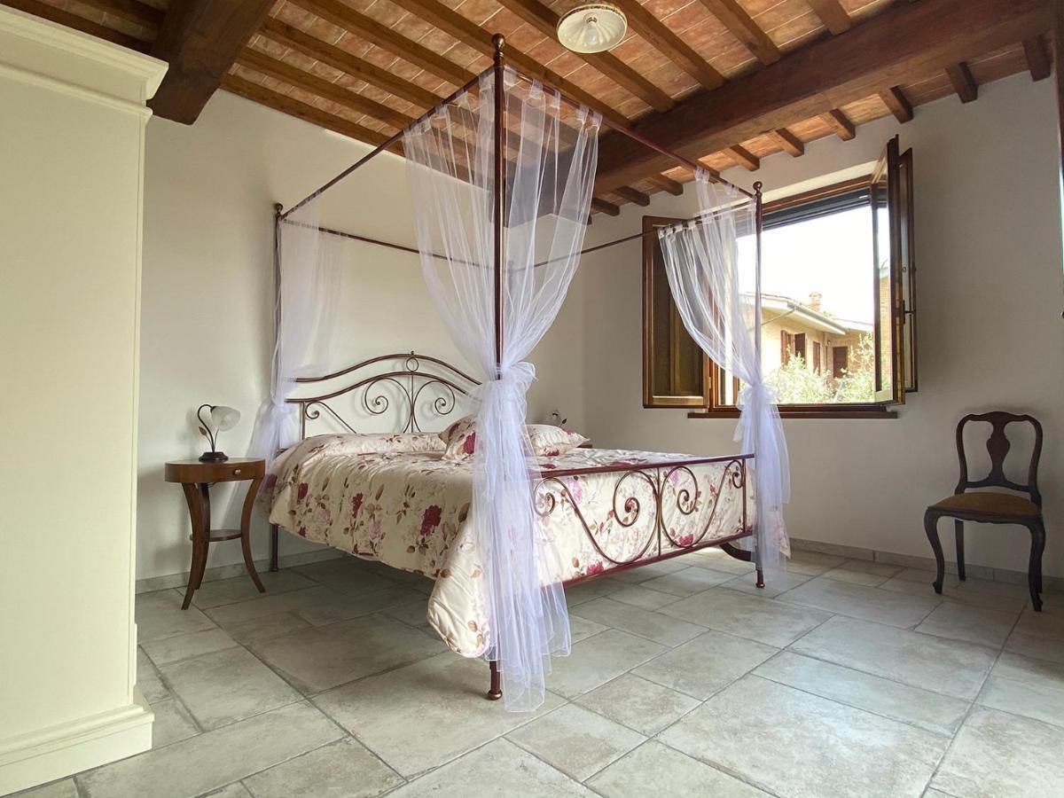 Ferienwohnung Alla Pieve Casole dʼElsa Exterior foto
