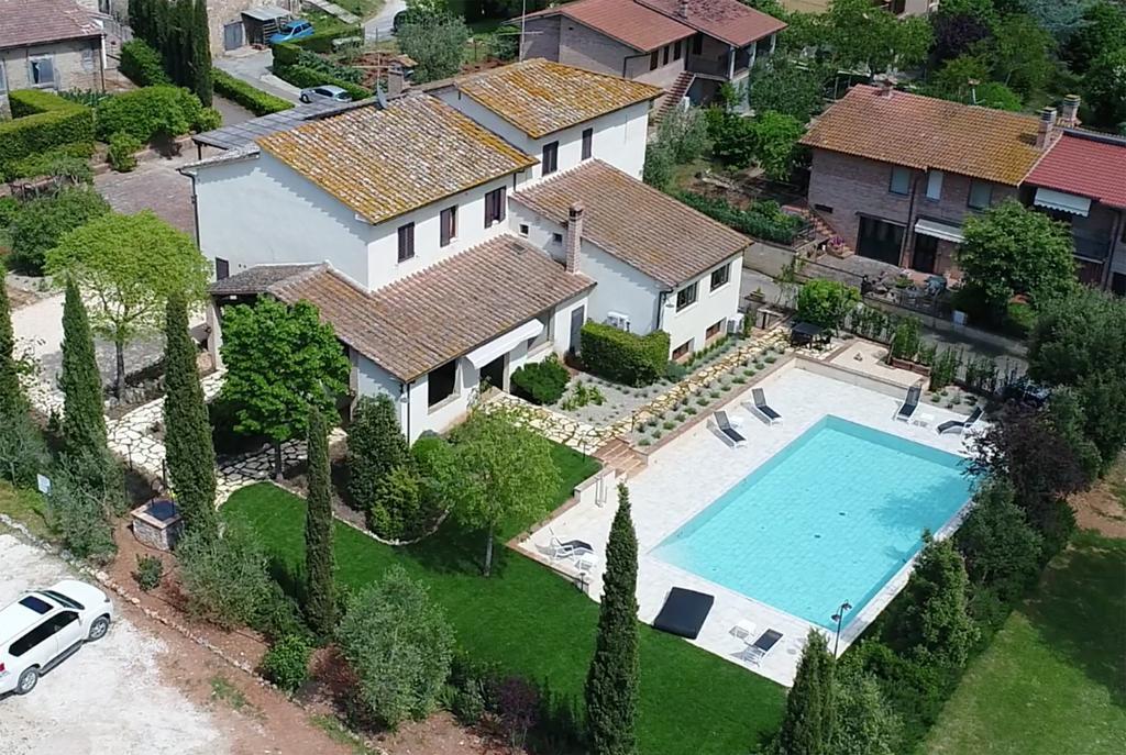 Ferienwohnung Alla Pieve Casole dʼElsa Exterior foto