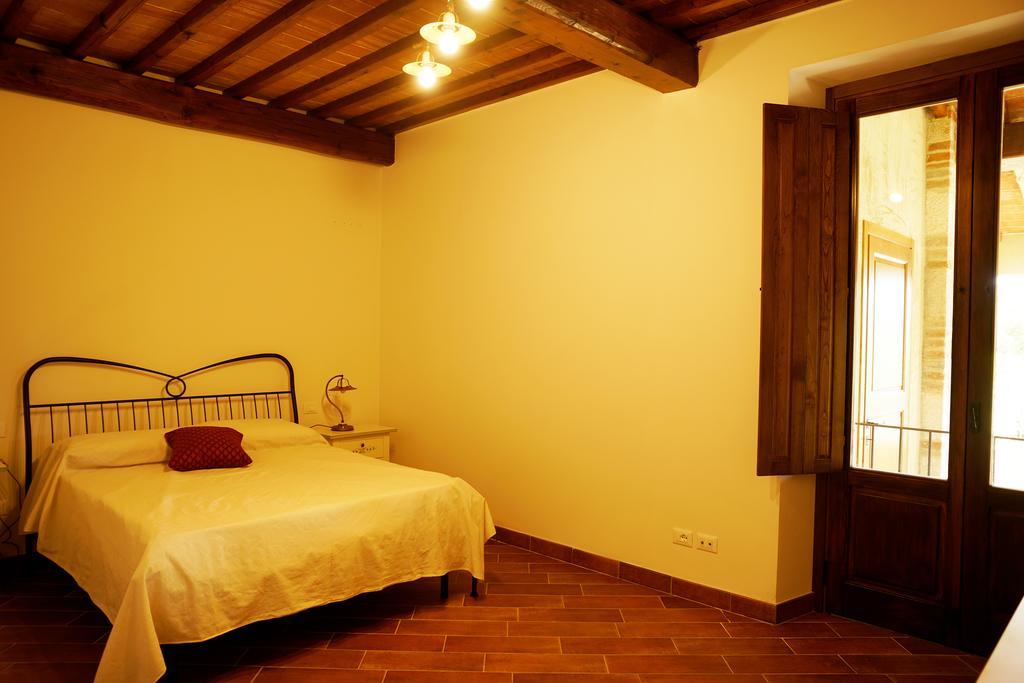 Ferienwohnung Alla Pieve Casole dʼElsa Exterior foto